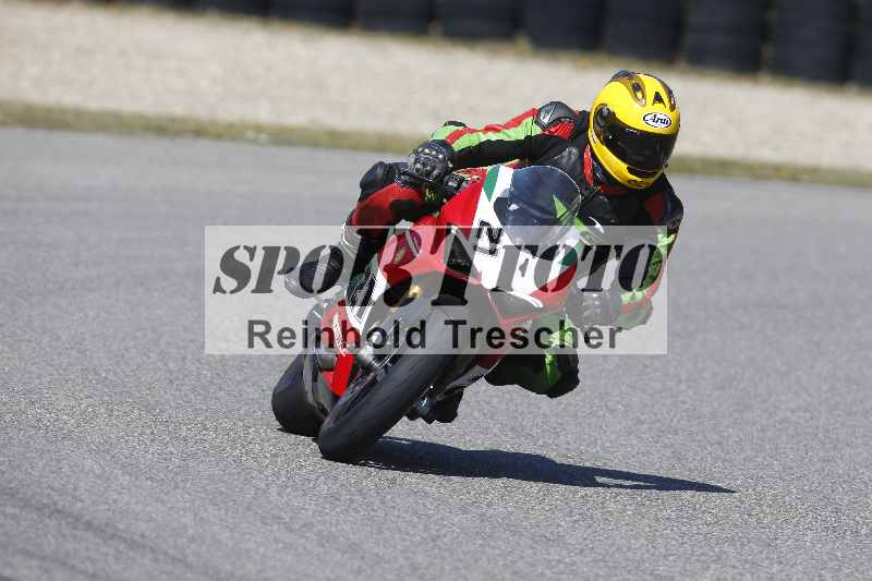 /01 02.04.2026 MAZ ADR/Gruppe gelb Gruppe gruen/21